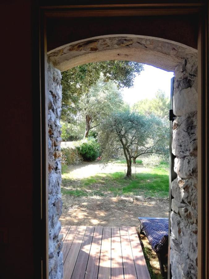 Les Cabanons Sainte Victoire Hotell Exteriör bild