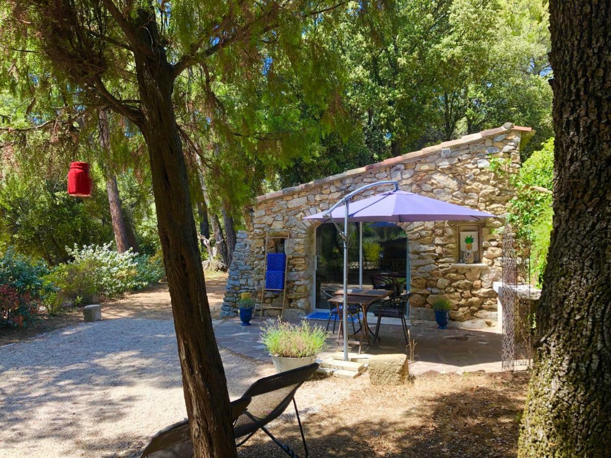 Les Cabanons Sainte Victoire Hotell Exteriör bild